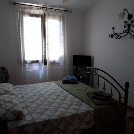 La Minda With A Stunning View *